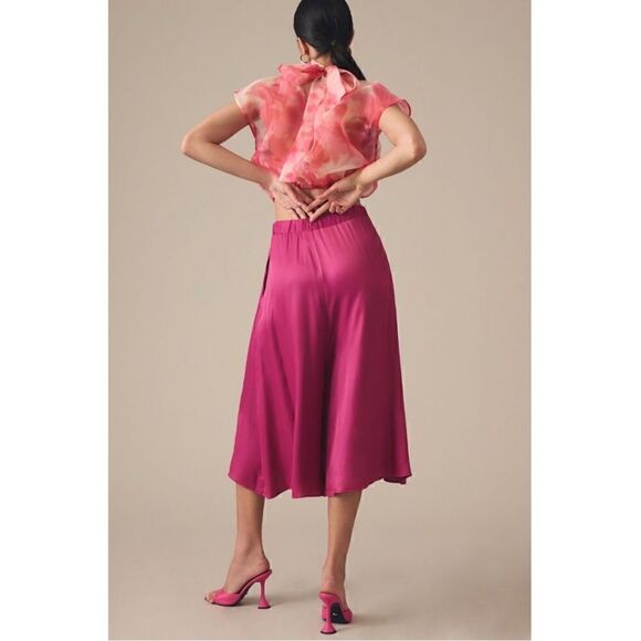 NEW By Anthropologie Raspberry Pull-On Pocket Silky Short Pants Culottes Small - Picture 2 of 5